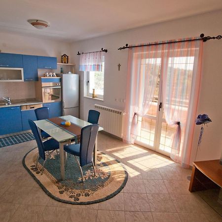 Apartments Marinic Primosten Exterior photo