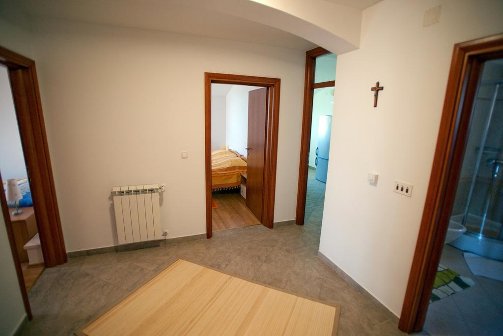 Apartments Marinic Primosten Room photo