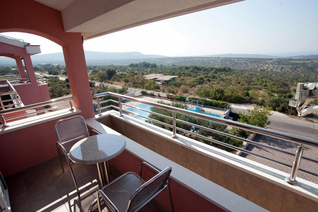 Apartments Marinic Primosten Room photo
