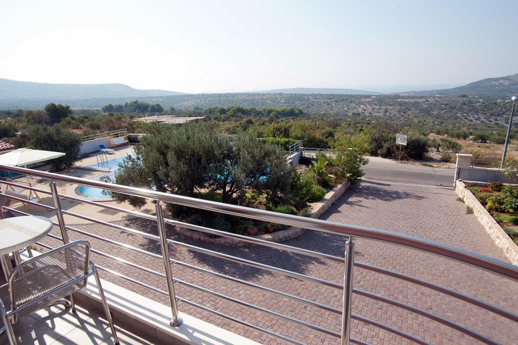 Apartments Marinic Primosten Room photo