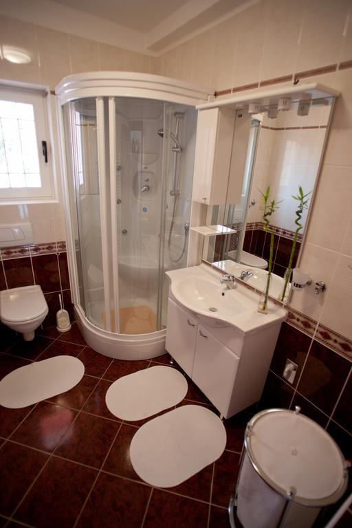 Apartments Marinic Primosten Room photo