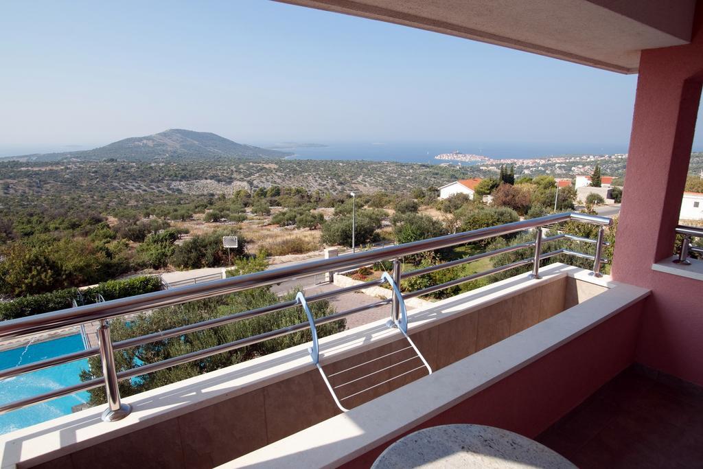 Apartments Marinic Primosten Room photo