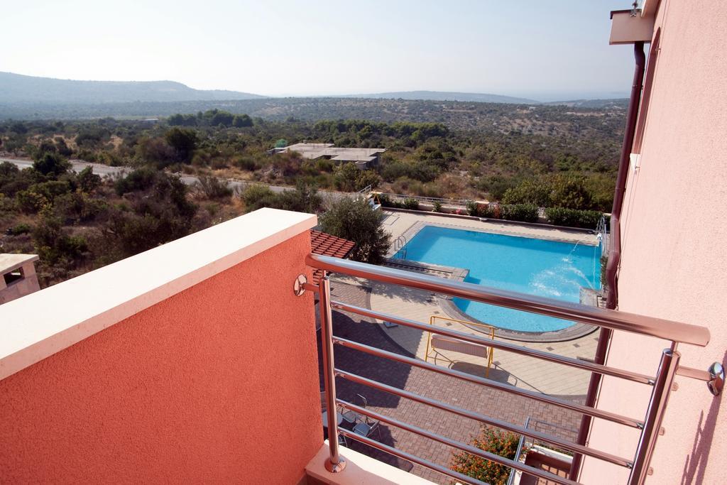 Apartments Marinic Primosten Room photo